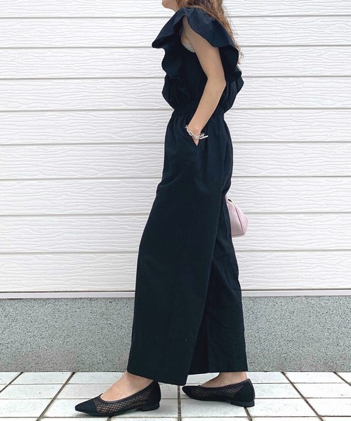 Q（キュー）の「ラッフルデザインオールインワン（つなぎ/オールインワン・レディース・ブラック/ライトブルー・MEDIUM）」の15枚目の写真