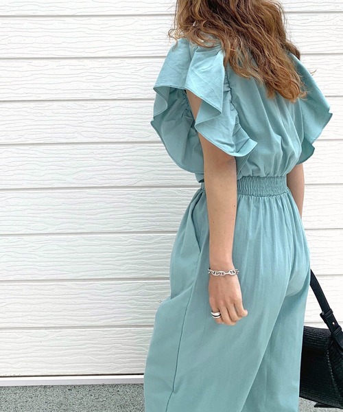 Q（キュー）の「ラッフルデザインオールインワン（つなぎ/オールインワン・レディース・ブラック/ライトブルー・MEDIUM）」の13枚目の写真