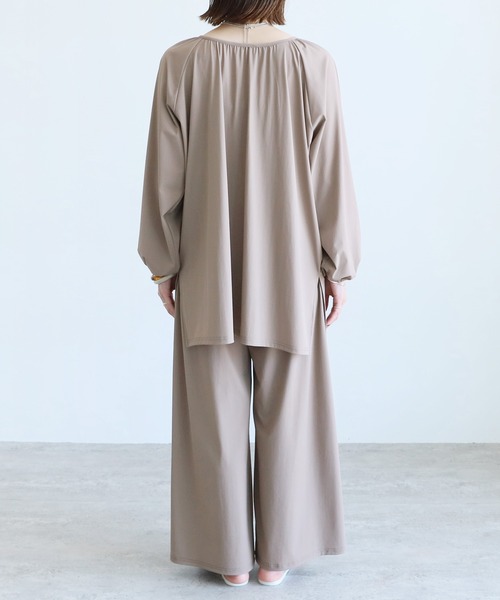 reca（レカ）の「UVカット ラッシュガード チュニックプルオーバー（ラッシュガード・レディース・モカ/ブラック・L/M/S）」の9枚目の写真