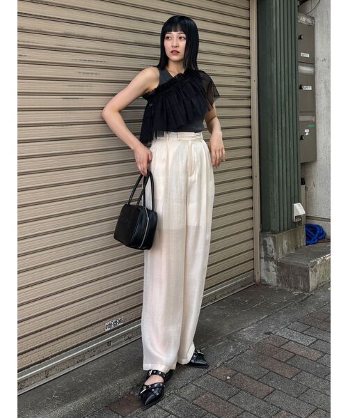 MURUA（ムルーア）の「チュールフリルレイヤードタンクトップ（Tシャツ/カットソー・レディース・ブラック/グレー・FREE）」の6枚目の写真