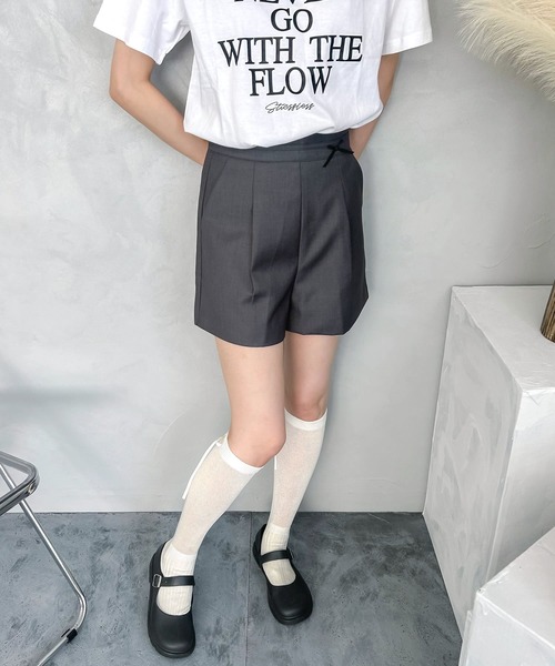madrepadre(マドレパドレ)の「ミニリボンショートパンツ(その他パンツ・レディース・グレー/ブラック・SMALL/MEDIUM)」の9枚目の写真