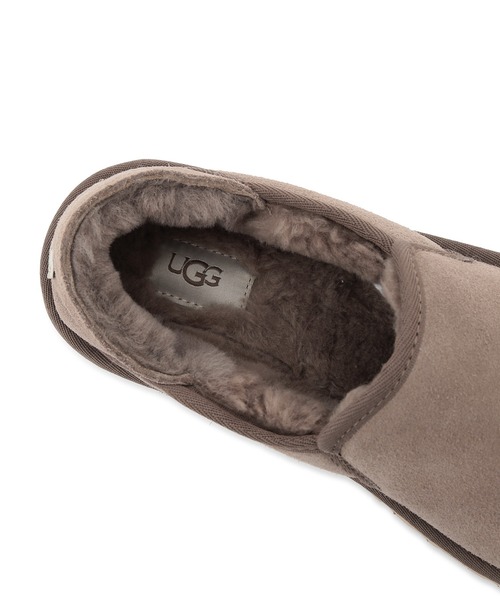 ADAM ET ROPE'(アダムエロペ)の「【WEB限定】【UGG(アグ)】Kenton(スリッポン・レディース・ベージュ・23/24/25)」の10枚目の写真