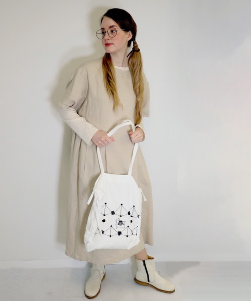 haupia（ハウピア）の「オーロラテントとプロングホーン【バッグ】（トートバッグ・レディース・ブラック/ホワイト×ブラック/グレー・FREE）」の5枚目の写真