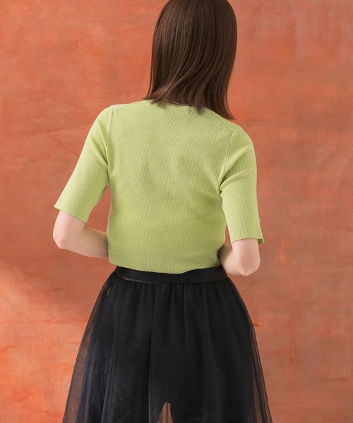 URBAN RESEARCH ROSSO WOMEN(アーバンリサーチ ロッソ)の「クロップドリブニット(ニット/セーター・レディース・イエロー/オフホワイト/グレー・FREE)」の18枚目の写真