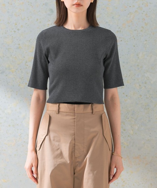 URBAN RESEARCH ROSSO WOMEN(アーバンリサーチ ロッソ)の「クロップドリブニット(ニット/セーター・レディース・イエロー/オフホワイト/グレー・FREE)」の21枚目の写真