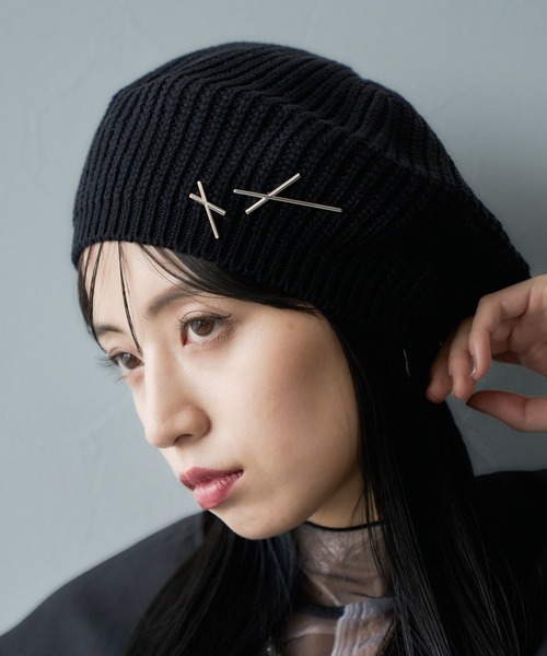 HARE(ハレ)の「ピンバッジベレー(HARE)(ニットキャップ/ビーニー・レディース・ブラック・FREE)」の1枚目の写真