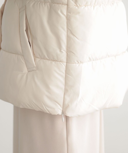 n'OrLABEL（ノアールレーベル）の「『中綿ベスト』（ベスト・レディース・アイボリー/ブラック/テラコッタ/チャコール・1/2）」の22枚目の写真