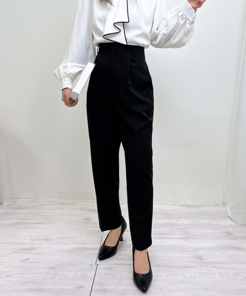 INGNI(イング)の「テーパードパンツ/A(スラックス・レディース・ブラック/ブラウン/グレー/ボルドー・S/M/L)」の18枚目の写真