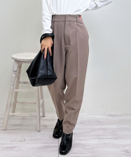 INGNI(イング)の「テーパードパンツ/A(スラックス・レディース・ブラック/ブラウン/グレー/ボルドー・S/M/L)」の7枚目の写真