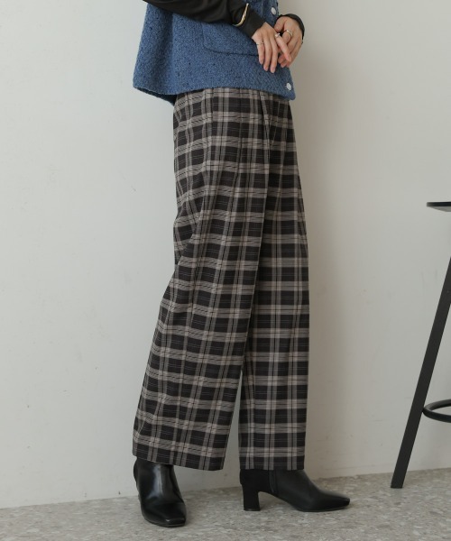Bou Jeloud(ブージュルード)の「ストレッチゆるテーパードパンツ(その他パンツ・レディース・ブラック/ブラウン・38)」の3枚目の写真