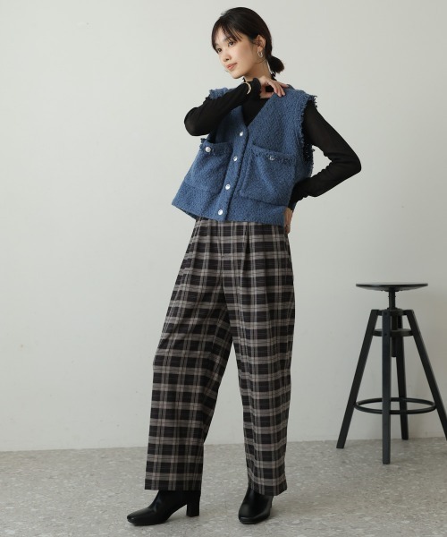 Bou Jeloud(ブージュルード)の「ストレッチゆるテーパードパンツ(その他パンツ・レディース・ブラック/ブラウン・38)」の4枚目の写真