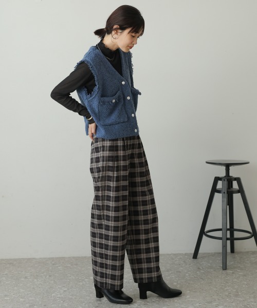 Bou Jeloud(ブージュルード)の「ストレッチゆるテーパードパンツ(その他パンツ・レディース・ブラック/ブラウン・38)」の9枚目の写真