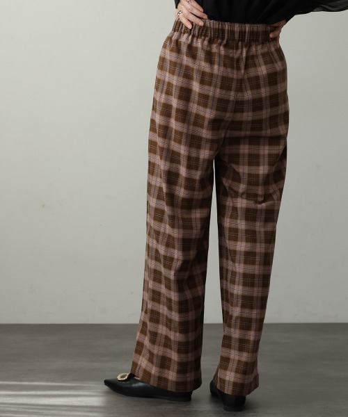 Bou Jeloud(ブージュルード)の「ストレッチゆるテーパードパンツ(その他パンツ・レディース・ブラック/ブラウン・38)」の20枚目の写真