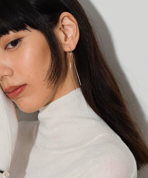 GALLEST（ギャレスト）の「◆ラインピアス（ピアス（両耳用）・レディース・ゴールド/シルバー・00）」の3枚目の写真
