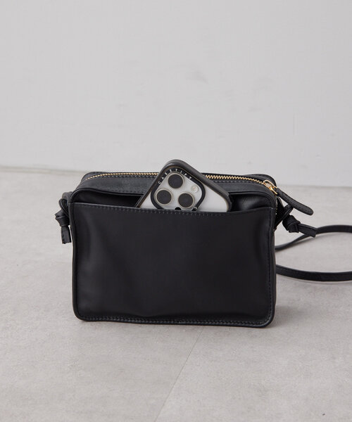 ear PAPILLONNER（イアパピヨネ）の「アニマルパーツスクエア型ミニ