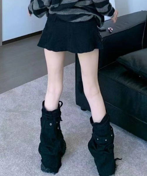 lilful（リルフル）の「ルーズソックス風 デニムレッグウォーマー（レッグウォーマー・レディース・ブルー/ブラック・F）」の19枚目の写真