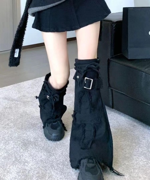 lilful（リルフル）の「ルーズソックス風 デニムレッグウォーマー（レッグウォーマー・レディース・ブルー/ブラック・F）」の18枚目の写真