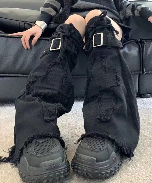 lilful（リルフル）の「ルーズソックス風 デニムレッグウォーマー（レッグウォーマー・レディース・ブルー/ブラック・F）」の7枚目の写真