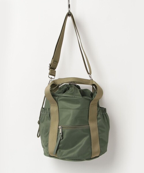 fredy emue（フレディエミュ）の「ドローコードナイロントートバック（ショルダーバッグ・レディース・ベージュ/オリーブ/ブラック・FREE）」の19枚目の写真