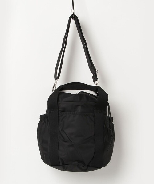 fredy emue（フレディエミュ）の「ドローコードナイロントートバック（ショルダーバッグ・レディース・ベージュ/オリーブ/ブラック・FREE）」の22枚目の写真