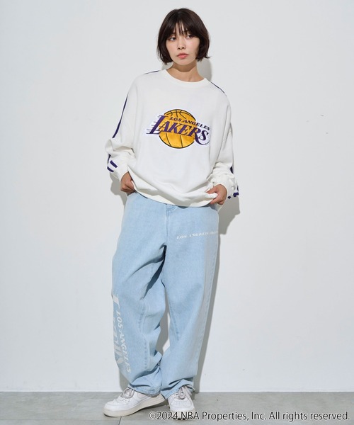 NBA(エヌビーエー)の「∴WEGO/別注NBAデニムパンツ(デニムパンツ・メンズ・ブラック系2/ライトインディゴブルー・MEDIUM/LARGE)」の16枚目の写真