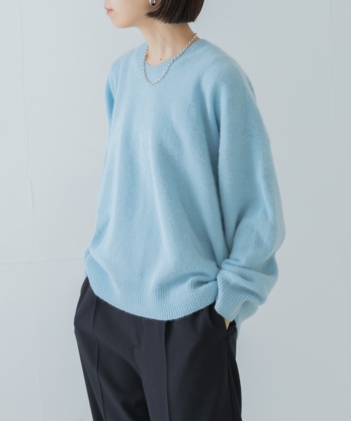URBAN RESEARCH(アーバンリサーチ)の「FOX/CASHMEREクルーネックニット(ニット/セーター・レディース・ブルー系その他/ライトグレー/チャコールグレー・FREE)」の3枚目の写真