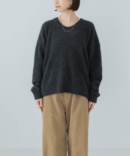 URBAN RESEARCH(アーバンリサーチ)の「FOX/CASHMEREクルーネックニット(ニット/セーター・レディース・ブルー系その他/ライトグレー/チャコールグレー・FREE)」の18枚目の写真