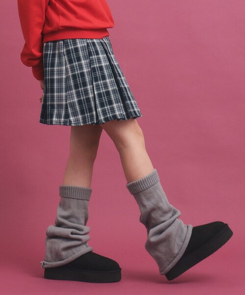 PINK-latte（ピンクラテ）の「◆毎日穿きたい！プリーツスカート（スカート・キッズ・ネイビー系1/ベージュ系その他4/ブラック・16/14/13/15 ）」の15枚目の写真