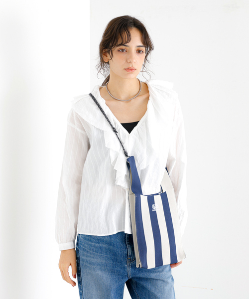 FRUIT OF THE LOOM(フルーツオブザルーム)の「【FRUIT OF THE LOOM】ストライプ ミニショルダーバッグ / STRIPED MINI SHOULDER BAG【WEB限定】(ショルダーバッグ・レディース・サックスブルー/ラベンダー/グリーン/レッド/ネイビー・フリー)」の8枚目の写真