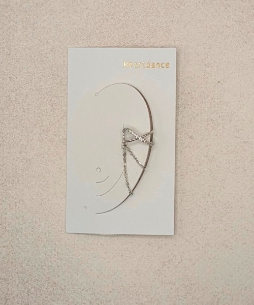 Heartdance(ハートダンス)の「キュービッククロスチェーンイヤカフ(イヤーカフ・レディース・ピンクゴールド/ゴールド/シルバー・FREE)」の11枚目の写真