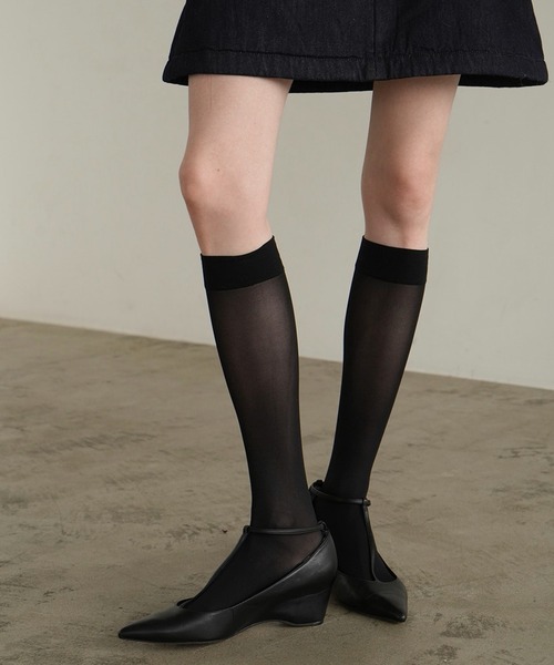 CLANE（クラネ）の「SHEER HIGH SOCKS（タイツ/ストッキング・レディース・ブラック/ベージュ・FREE）」の3枚目の写真