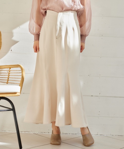 mysty woman(ミスティウーマン)の「ステッチマーメイドスカート 315864(スカート・レディース・ホワイト系その他/ベージュ系その他/ブラック・FREE)」の2枚目の写真