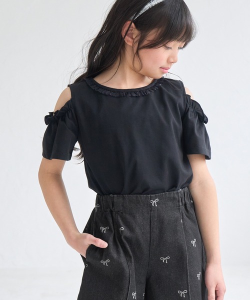 ROPE' PICNIC(ロペピクニック)の「【KIDS/キッズ】肩あきフリルハーフスリーブトップス(Tシャツ/カットソー・キッズ・サックスブルー/オフホワイト/ブラック・L/M/S)」の2枚目の写真