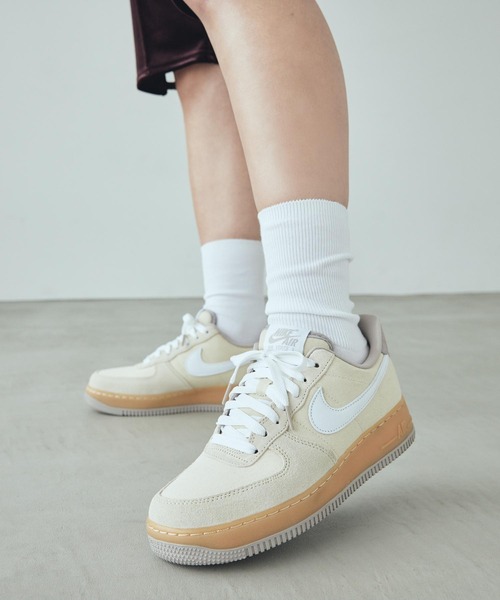 新品未使用☆NIKE エアフォース 1 '07 25.0センチ 20241220012444-0.webp