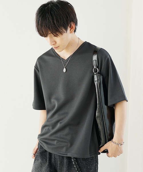 MinoriTY】裾ドローコードルーズVネックインナー半袖Tシャツ