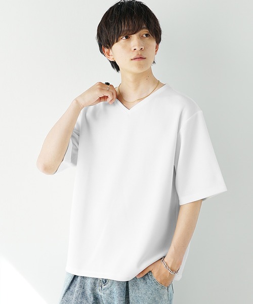 MinoriTY(マイノリティ)の「【MinoriTY】裾ドローコードルーズVネックインナー長袖&半袖Tシャツ メンズ カットソー 夏服 春服(Tシャツ/カットソー・メンズ・ホワイト/ブラック/ホワイト系その他/グレー系その他/ブラック系その他/ブルー系その他/ネイビー/チャコール・S/M/L)」の10枚目の写真