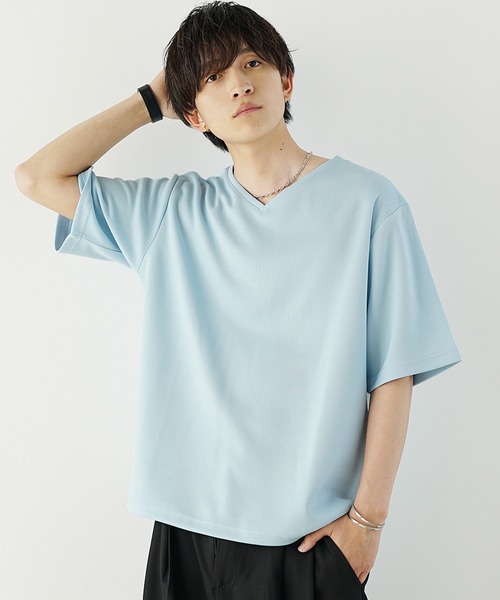 MinoriTY(マイノリティ)の「【MinoriTY】裾ドローコードルーズVネックインナー長袖&半袖Tシャツ メンズ カットソー 夏服 春服(Tシャツ/カットソー・メンズ・ホワイト/ブラック/ホワイト系その他/グレー系その他/ブラック系その他/ブルー系その他/ネイビー/チャコール・S/M/L)」の13枚目の写真