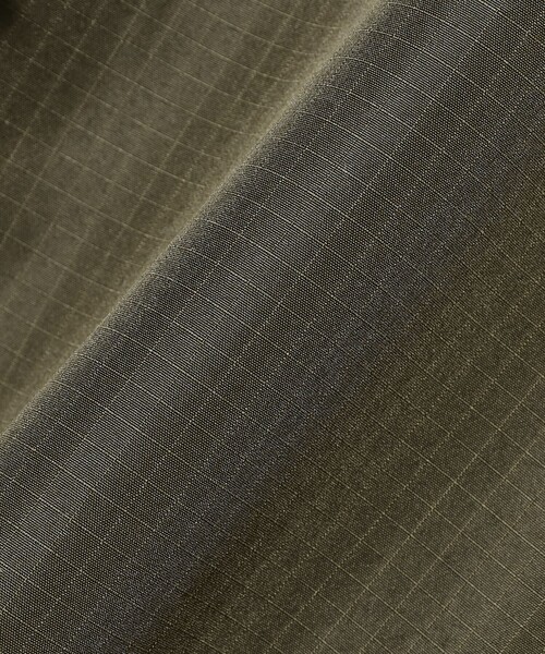 TAION（タイオン）の「TAION / Non Down Military Reversible V Neck Vest（ベスト・メンズ・ブラック/ダークオリーブ・MEDIUM/LARGE/X-LARGE/XX-LARGE）」の8枚目の写真