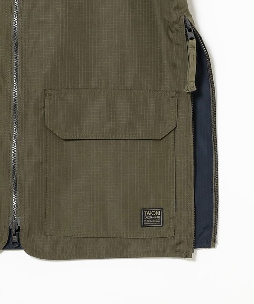 TAION（タイオン）の「TAION / Non Down Military Reversible V Neck Vest（ベスト・メンズ・ブラック/ダークオリーブ・MEDIUM/LARGE/X-LARGE/XX-LARGE）」の11枚目の写真