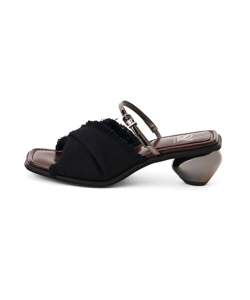 SY UNITED ARROWS(シーユナイテッドアローズ)の「<SY>フリンジベルトミュール サンダル50●↑(サンダル・レディース・ナチュラル/ブラック・L/M/S)」の1枚目の写真