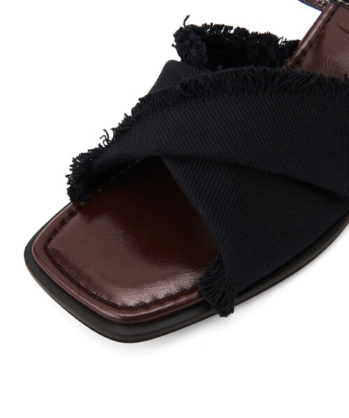 SY UNITED ARROWS(シーユナイテッドアローズ)の「<SY>フリンジベルトミュール サンダル50●↑(サンダル・レディース・ナチュラル/ブラック・L/M/S)」の15枚目の写真