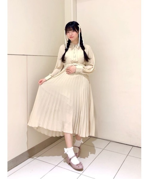 F i.n.t（フィント）の「サテンロングリボンヘアクリップセット/fint　フィント（バレッタ/ヘアクリップ・レディース・ピンク/ライトグレー/クリーム・FREE）」の13枚目の写真