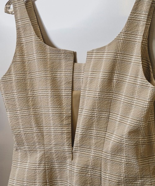 TODAYFUL（トゥデイフル）の「TODAYFUL Squareneck Pencil Dress