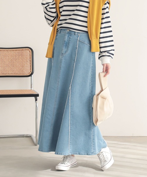 n'OrLABEL（ノアールレーベル）の「『フリンジデニムマーメイドスカート』（デニムスカート・レディース・ネイビー/ブルー・2/1）」の7枚目の写真