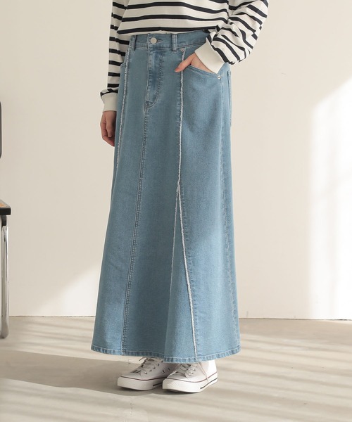 n'OrLABEL（ノアールレーベル）の「『フリンジデニムマーメイドスカート』（デニムスカート・レディース・ネイビー/ブルー・2/1）」の6枚目の写真