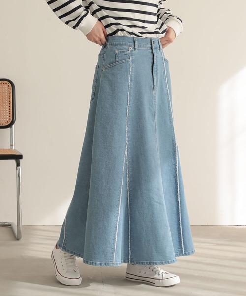 n'OrLABEL（ノアールレーベル）の「『フリンジデニムマーメイドスカート』（デニムスカート・レディース・ネイビー/ブルー・2/1）」の4枚目の写真