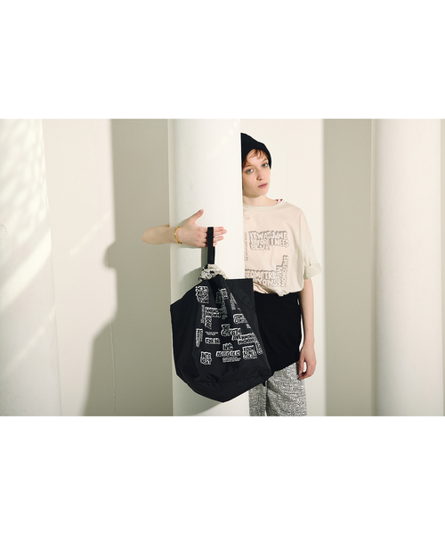 JOURNAL STANDARD（ジャーナルスタンダード）の「【BIP*GAKU】ナイロントート（トートバッグ・レディース・ブラック/ホワイト/ピンク・FREE）」の4枚目の写真