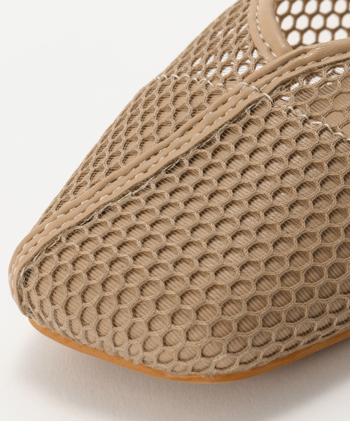 B.C STOCK（ベーセーストック）の「スクエアメッシュフラットシューズ（その他シューズ・レディース・レッド/ベージュ/ブラック・LARGE/MEDIUM/SMALL）」の11枚目の写真