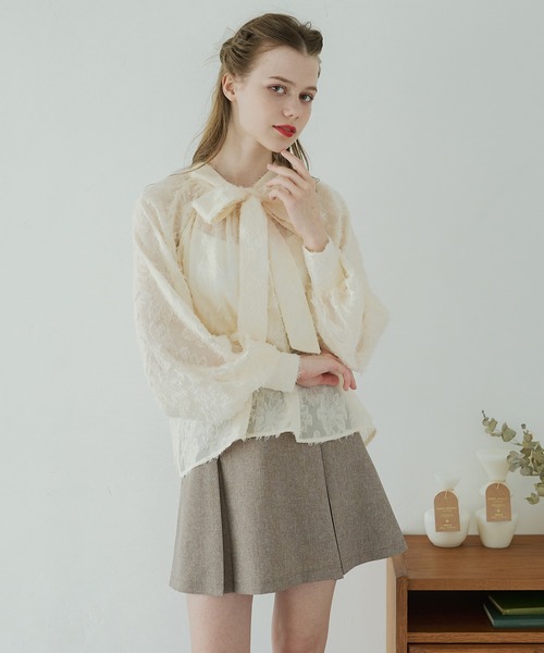 Ambre Neige(アンブルネージュ)の「2way bowtie puff sleeve blouse / 2wayボウタイパフスリーブブラウス(シャツ/ブラウス・レディース・アイボリー/ベビーピンク・FREE)」の9枚目の写真