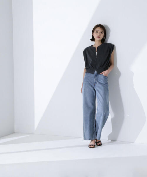 NATURAL BEAUTY BASIC（ナチュラルビューティーベーシック）の「◇タックショルダージップベスト（ベスト・レディース・レッド/オフホワイト/チャコールグレー・FREE）」の5枚目の写真